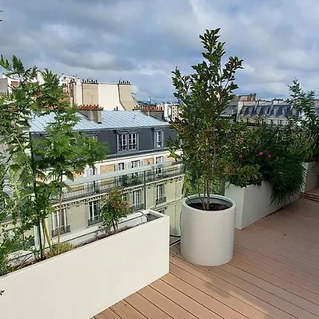 150m2 And A 45m2 Terrace At 8th Floor With Air Conditioning Apartment *